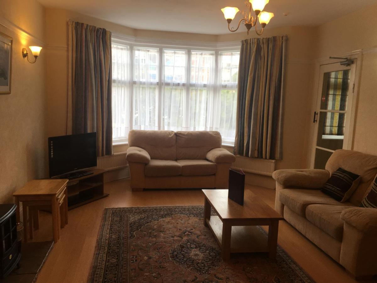 Buile Hill Holiday Flats Llandudno Esterno foto